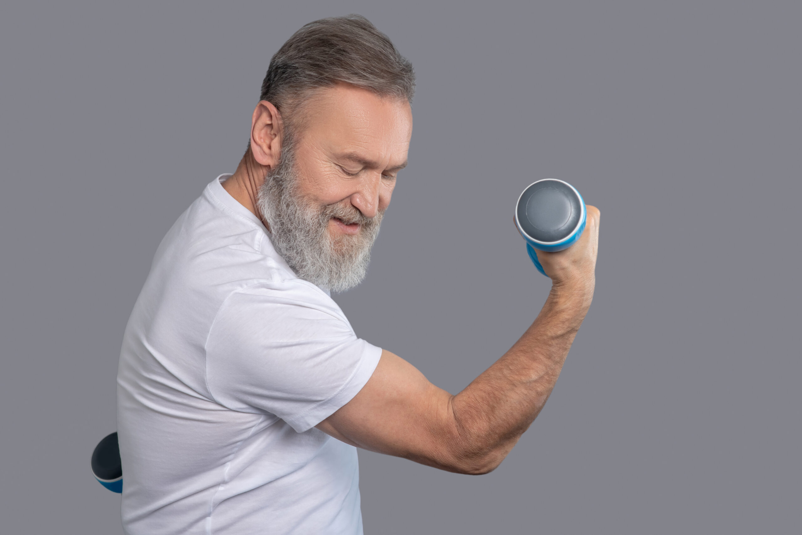 The Use of Ultrasound Scanner in Guiding Fat Gray Intramuscular2